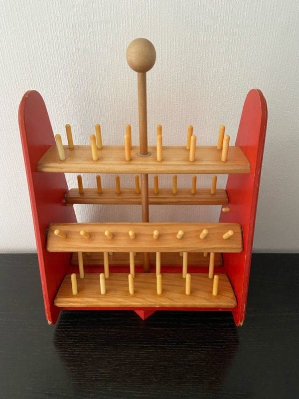 Masoncraft Rotating Thread Storage - 52 spools