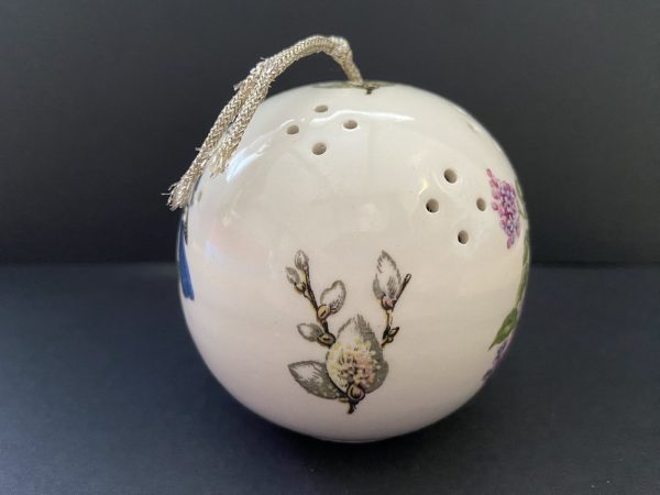 Vintage Porcelain Bird Pomander - Image 4