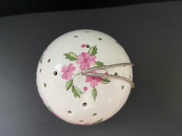 Vintage Porcelain Bird & Flowers Pomander - Image 3