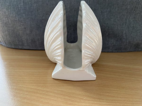 Bessano Italy Ceramic Shell Napkin Holder - Image 4