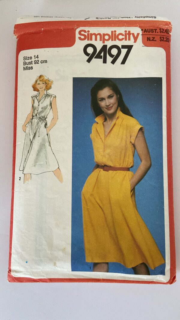 9497 Misses' Easy-Fitting Dress (14)