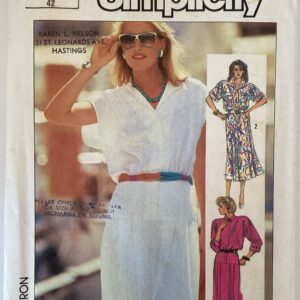 Simplicity 7509 Dress in 2 Lengths..ADJ. for Miss Petite (14)
