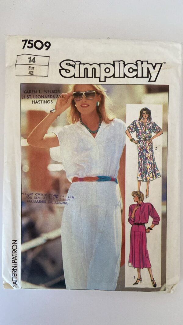 Simplicity 7509 Dress in 2 Lengths..ADJ. for Miss Petite (14)